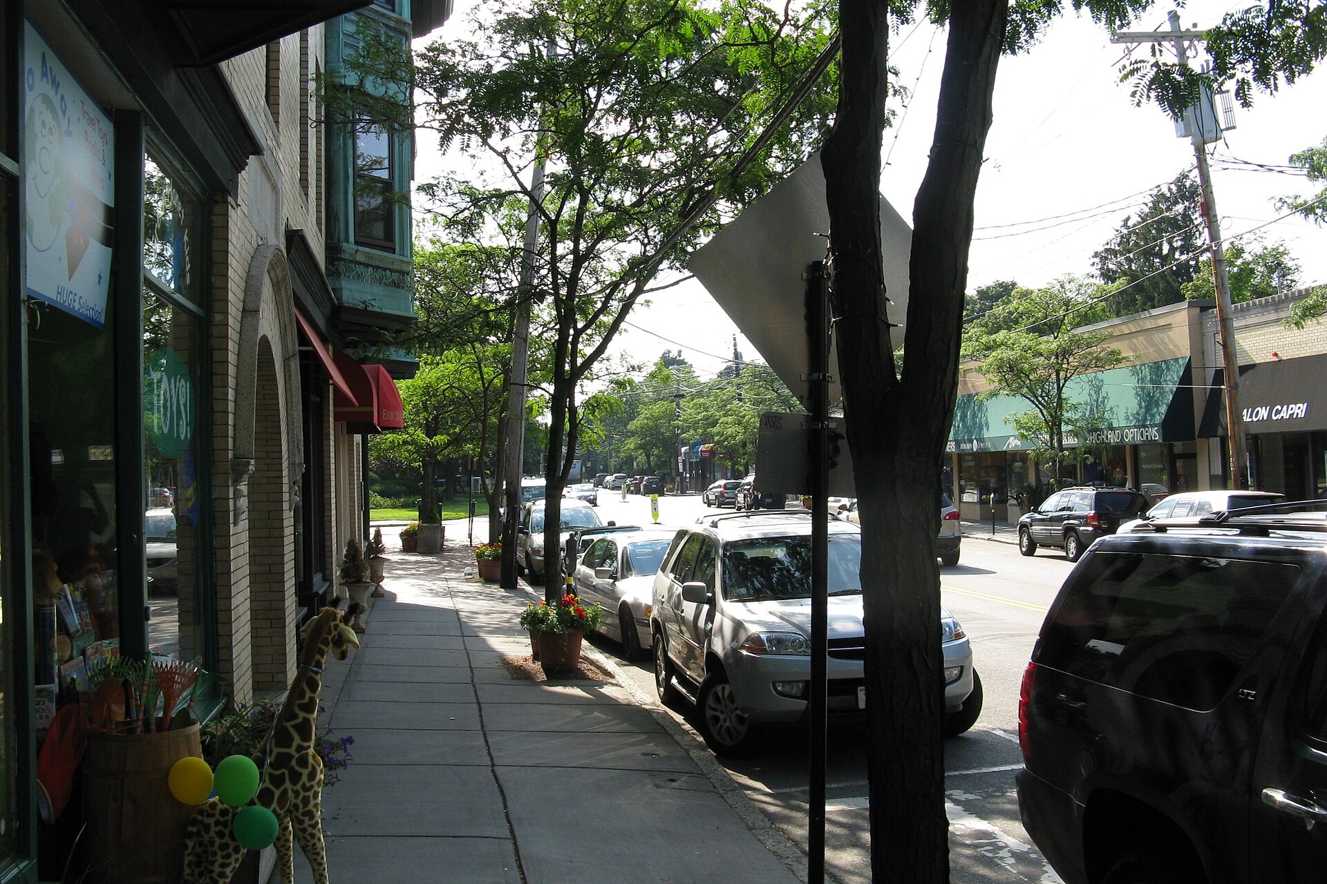Houses along Lincoln Street in Newton Highlands, a typical setting for a Newton bathroom remodel